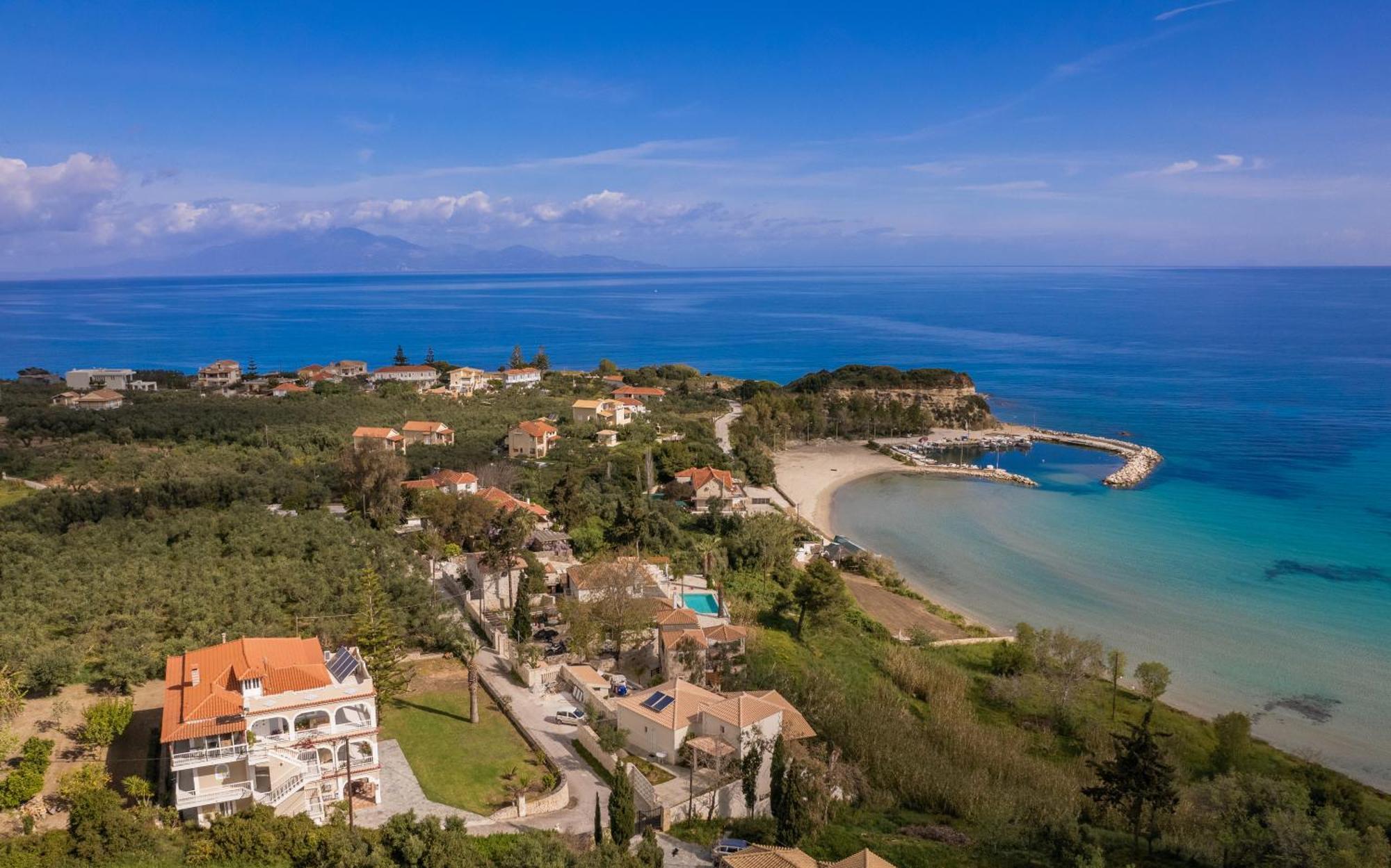 Swan Apartment 3 Zakynthos Town Exterior photo