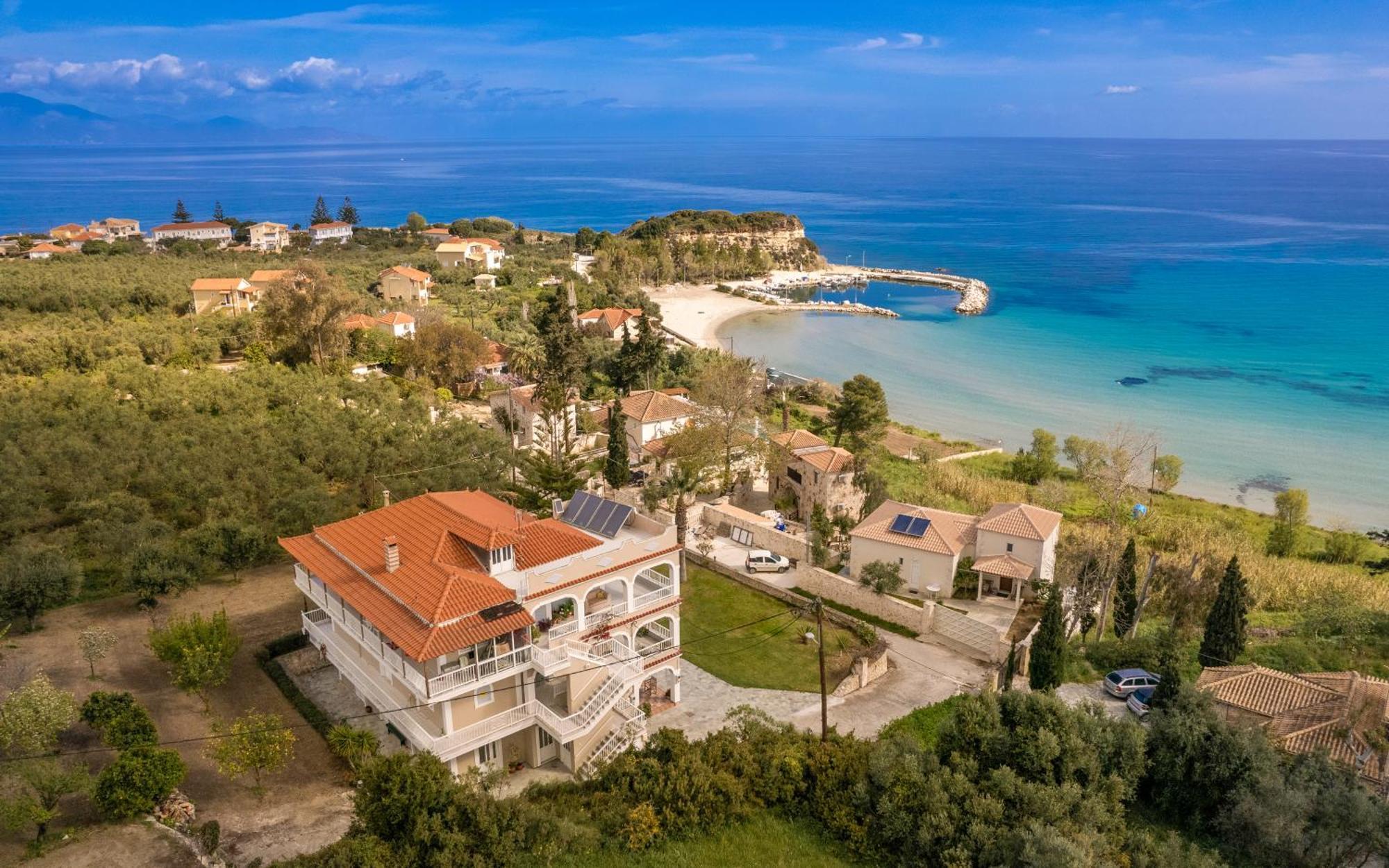 Swan Apartment 3 Zakynthos Town Exterior photo
